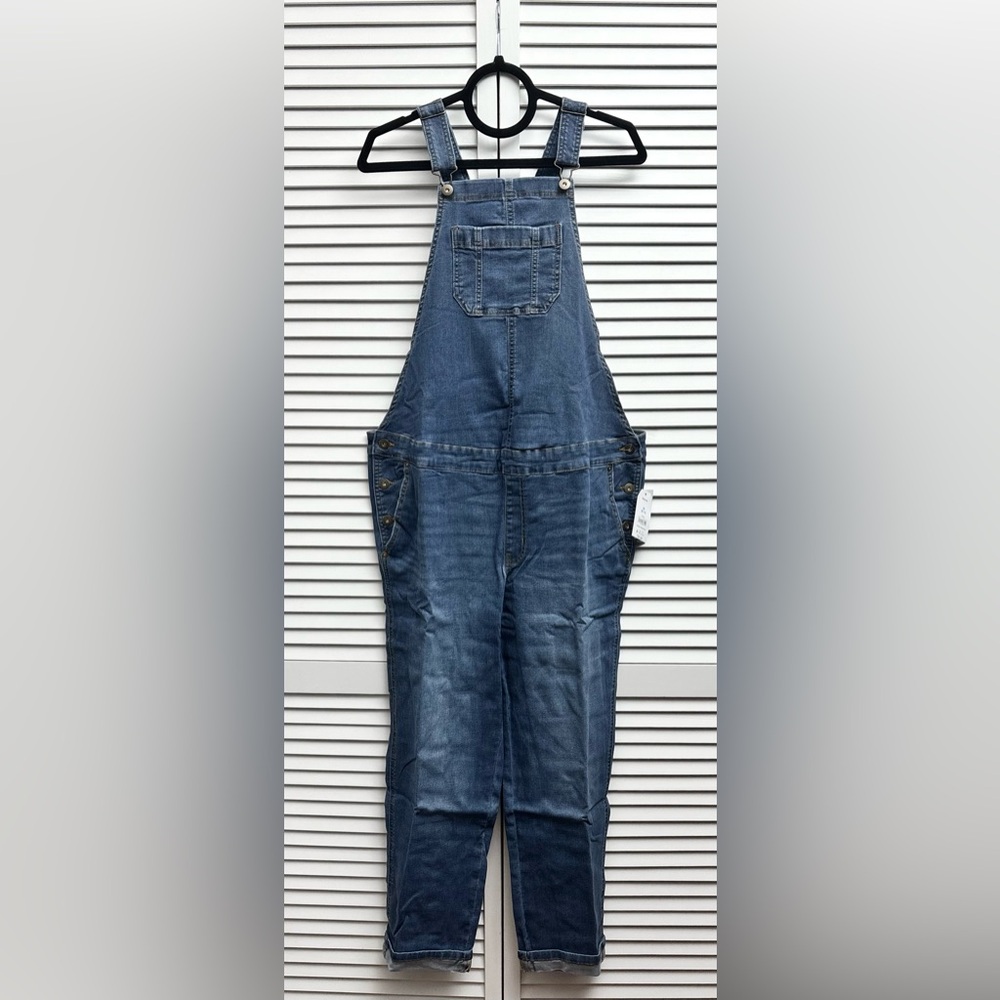 🔥Time and Tru Women’s Maternity Denim Overalls, Size: M(8/10), NWT
